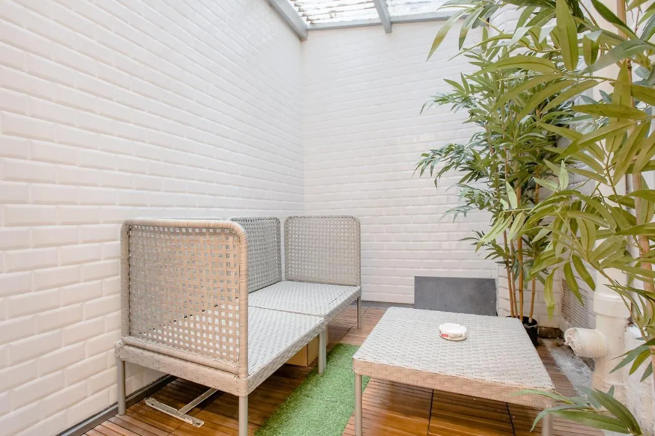 11 - Studio Design Champs Elysees *